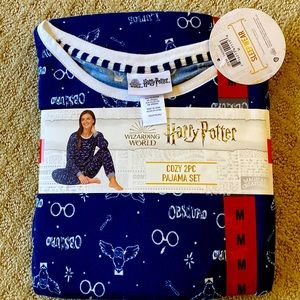 Brand new medium Harry Potter PJ’s